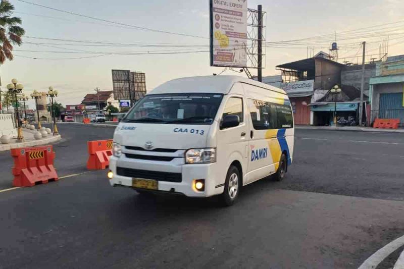 Transportation to Borobudur Temple from Jogja Airport and Station